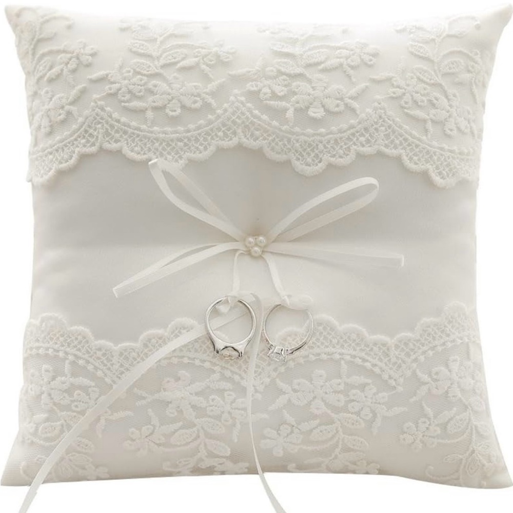 Lace Pearl Wedding Ring Pillow Cushion Bearer NWT